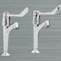 Heatrae Sadia Pack W Pair Lever Pillar Sink Taps Short Lever 95970318