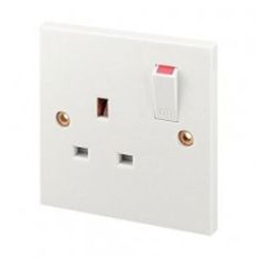 Switched Socket Outlet 13 Amp 1 Gang